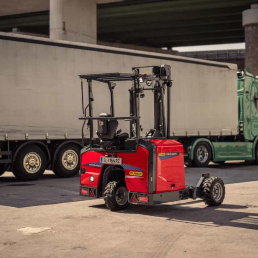 PALFINGER Launches New Middle-Seat Truck-Mounted Forklift FLM 25 with Enhanced Comfort and Performance