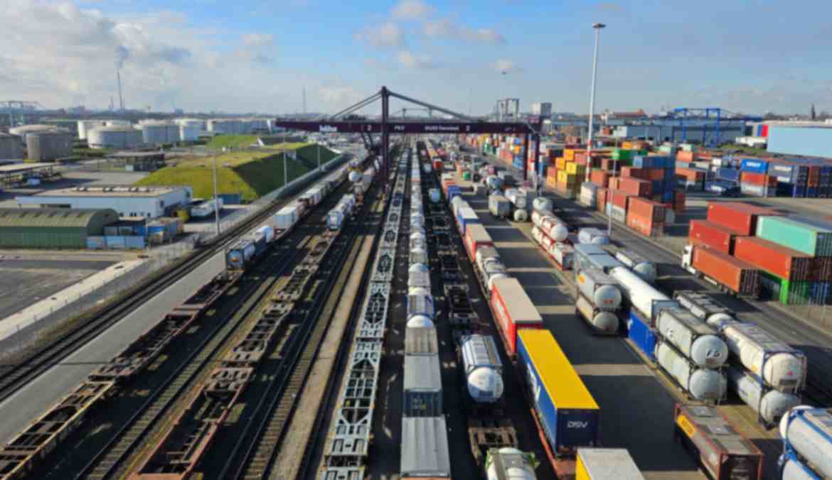 Kombiverkehr Group to Take Over Operations at Duisburg-Ruhrort Hafen Terminal from 2026