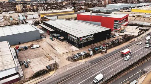 Mileway Signs B&Q for First Standalone TradePoint Store in the UK at Ripple Road, Barking