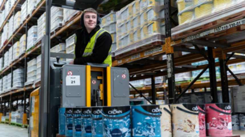 Crown Paints and XPO Logistics Expand Partnership to Boost Customer Experience and Growth