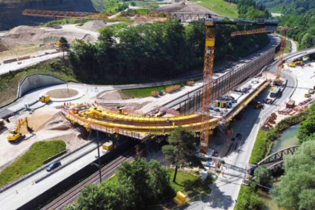 Liebherr cranes support major bridge replacement project on Switzerland’s N16 motorway